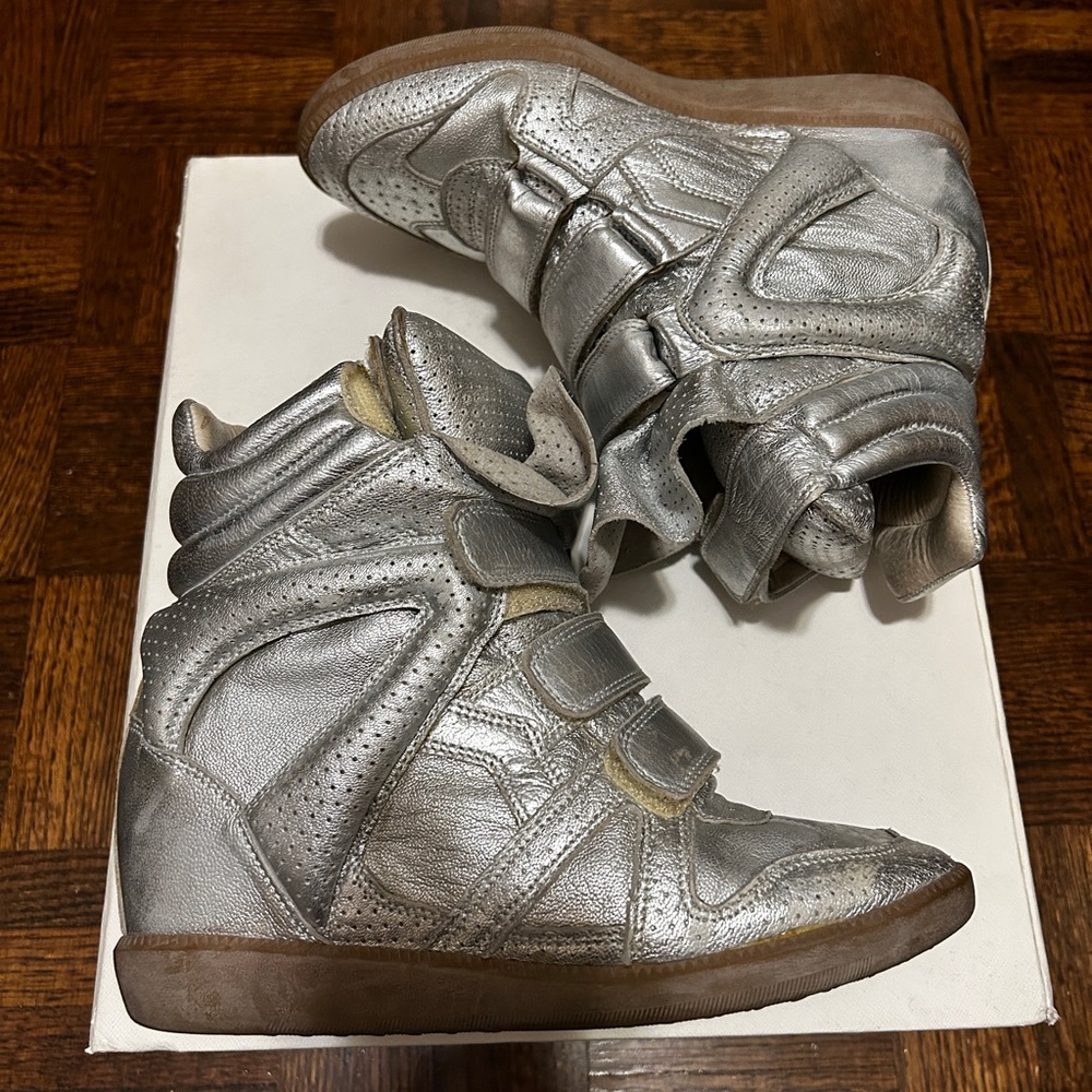 Isabel Marant Metallic Silver Leather Bird Sneakers